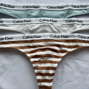 Dámská tanga Calvin Klein QD3587E CAROUSEL 3 ks