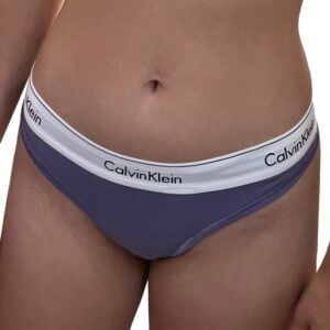 Dámské tanga Calvin Klein F3786E fialové