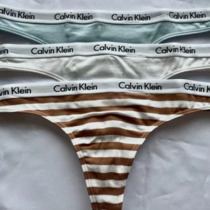 Dámská tanga Calvin Klein QD3587E CAROUSEL 3 ks